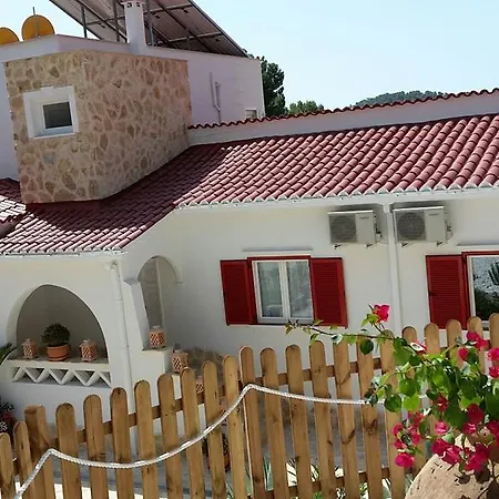 Michaela Villa Peguera